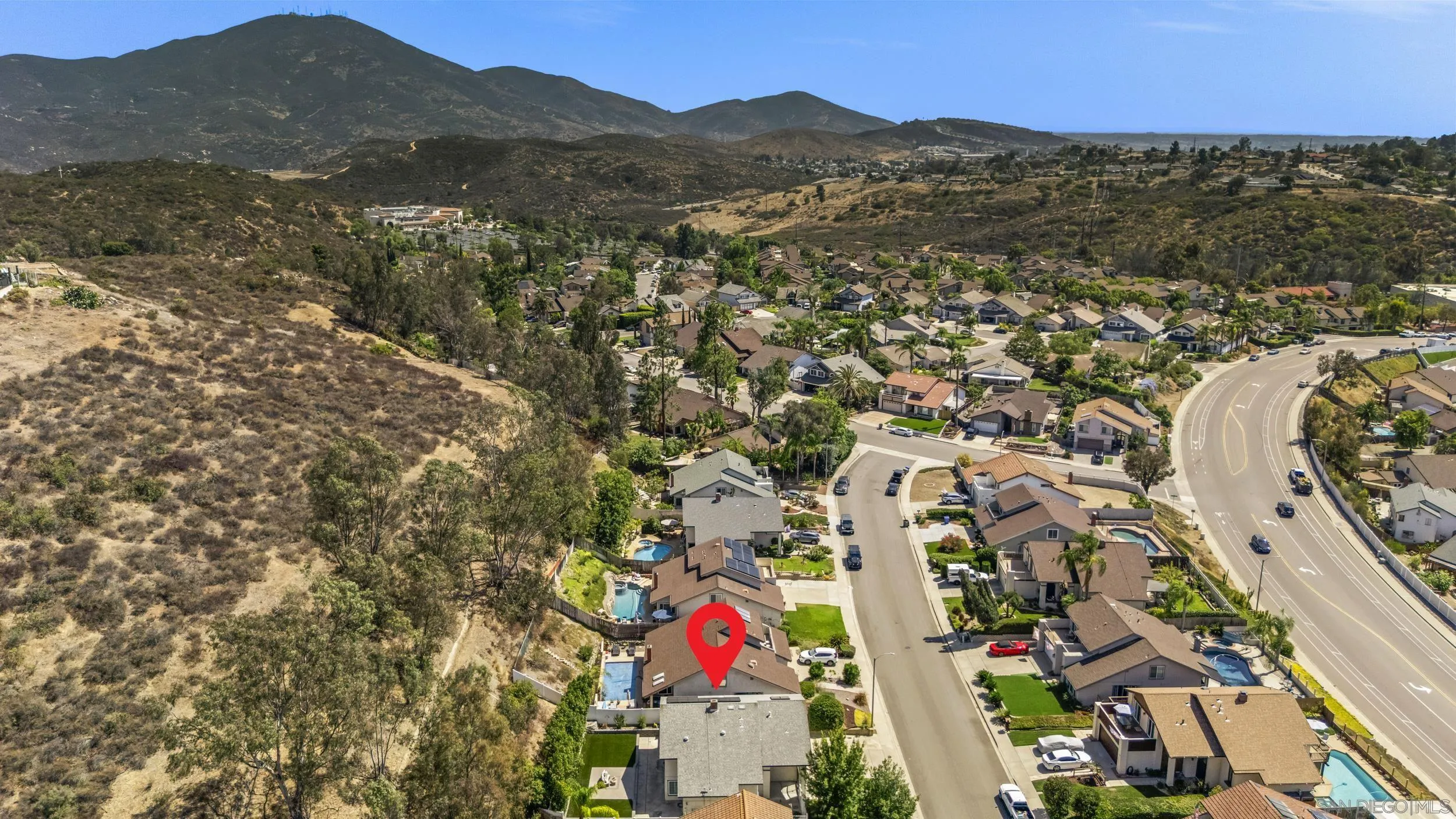 https://cdn.realtyfeed.com/cdn/127/260019568/22585e092278ad80bbce42b2a68158fa.webp
