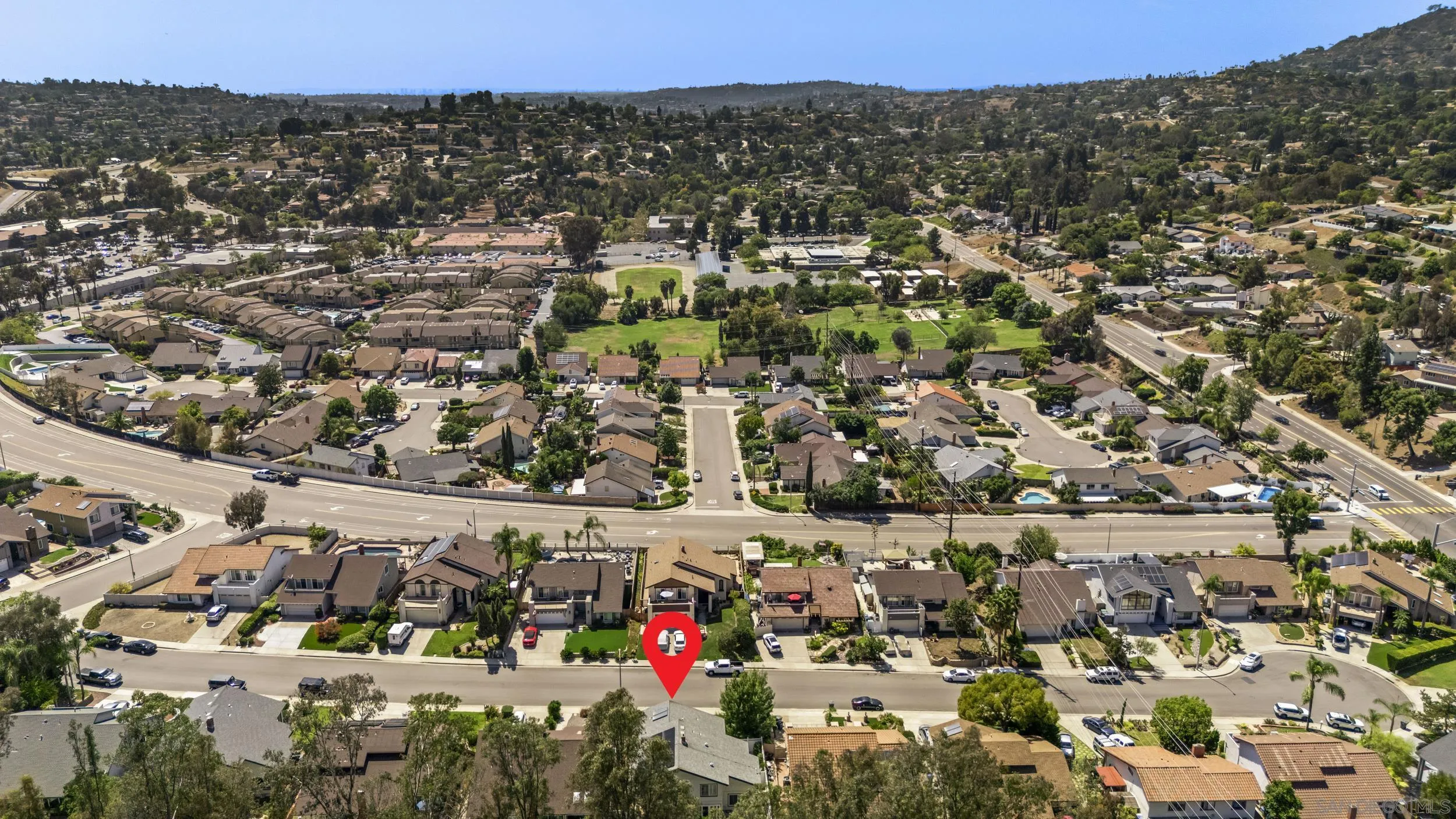 https://cdn.realtyfeed.com/cdn/127/260019568/a68143a15a1ba22b8b05ae4b714e9818.webp