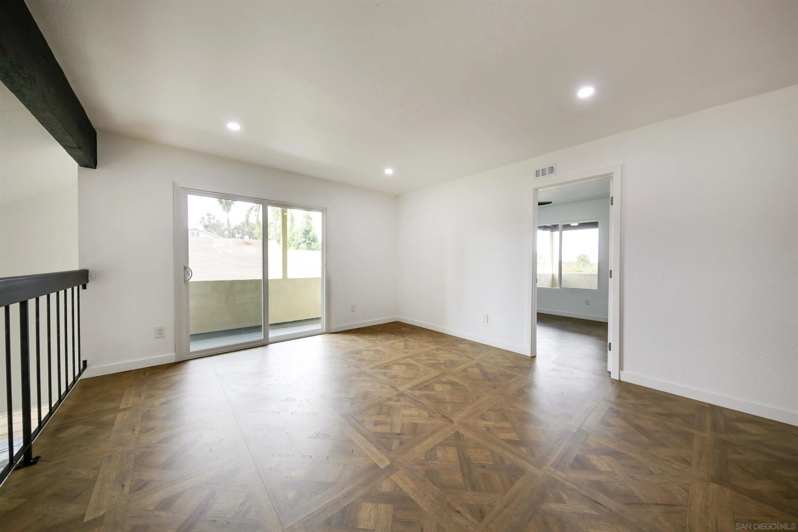 https://cdn.realtyfeed.com/cdn/127/260019572/2baa9dff4b3c5757a43853a7ca2c473d.webp