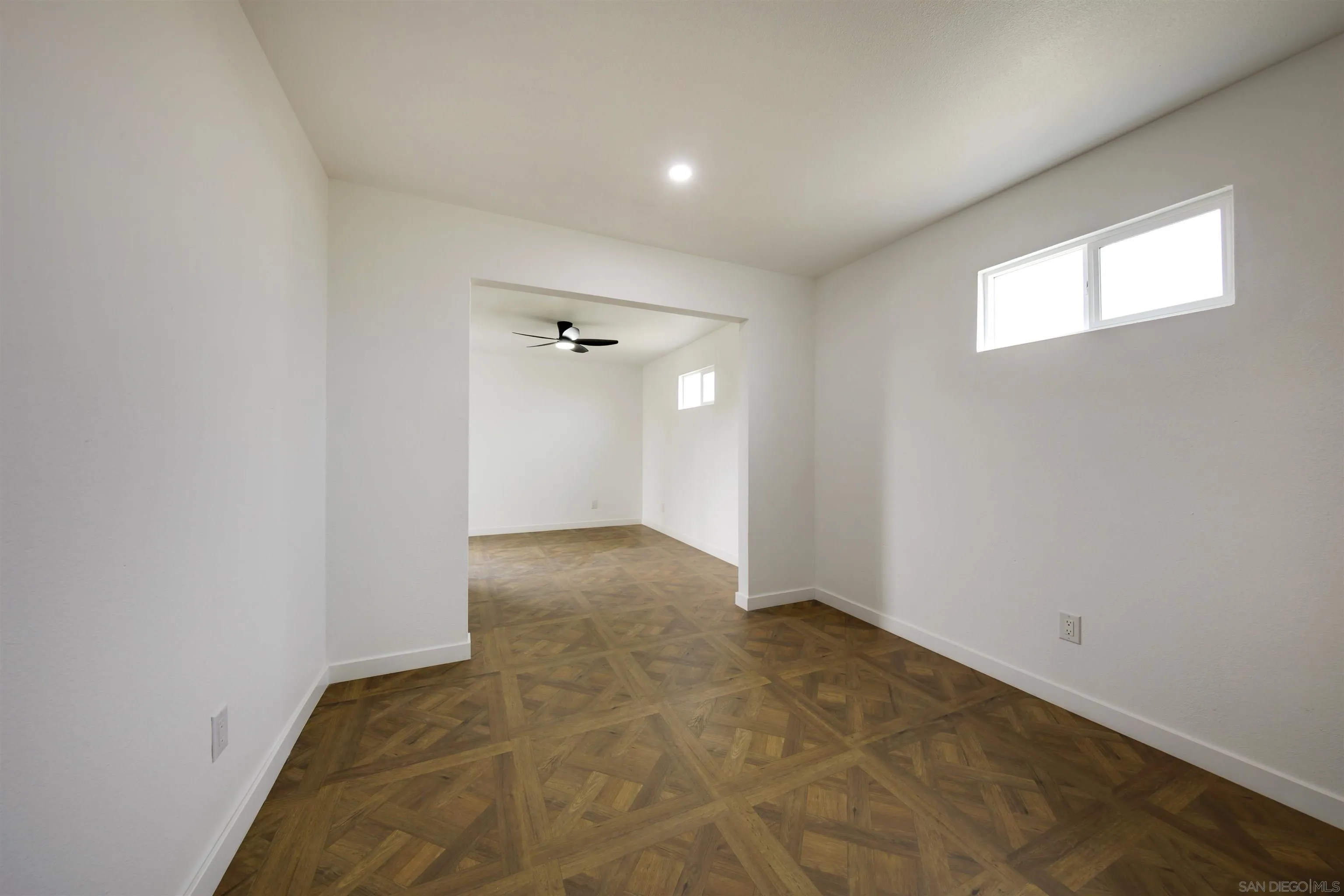 https://cdn.realtyfeed.com/cdn/127/260019572/7ddd07cd802940fc5d4f2f1de4881188.webp