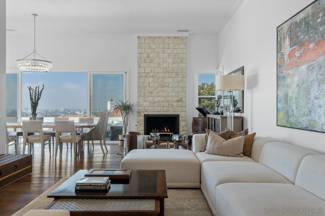 https://cdn.realtyfeed.com/cdn/127/260019575/4c22df68df482984c5a4411fcb08f14d.webp