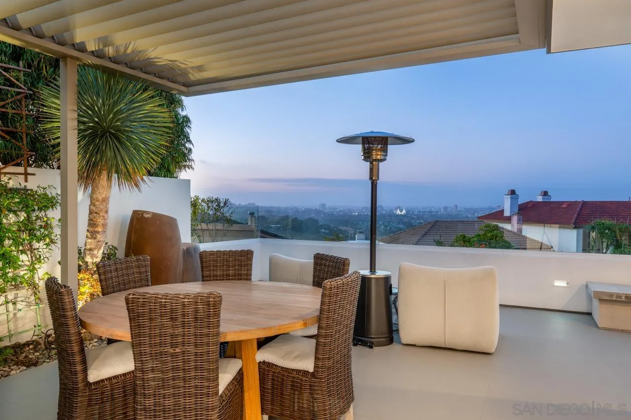 https://cdn.realtyfeed.com/cdn/127/260019575/88390855e203023b122b04d0631b07e5.webp