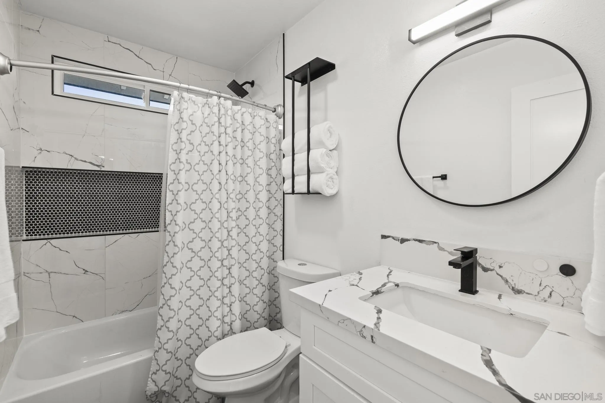 https://cdn.realtyfeed.com/cdn/127/260019576/4d3613f07a2c30ca7245c3c8e2eb1f26.webp