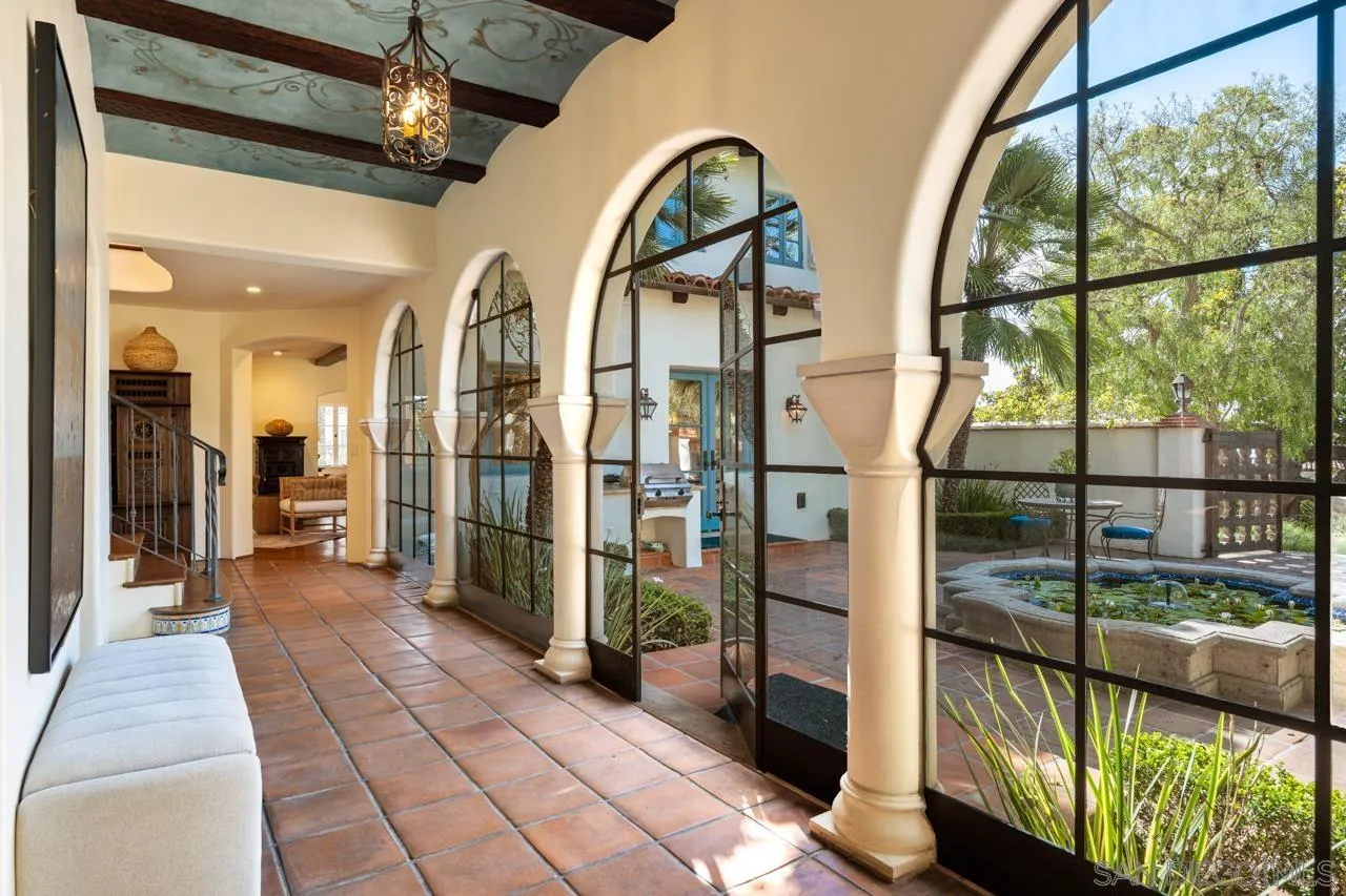 https://cdn.realtyfeed.com/cdn/127/260019577/9ff1baf9737a62443bec9065031a5472.webp