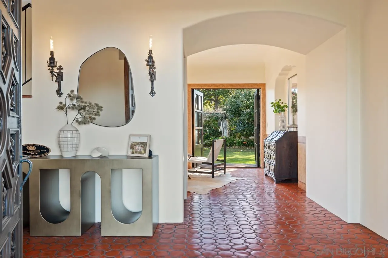 https://cdn.realtyfeed.com/cdn/127/260019577/aa0da1daca807384f996007d5fad6ab8.webp