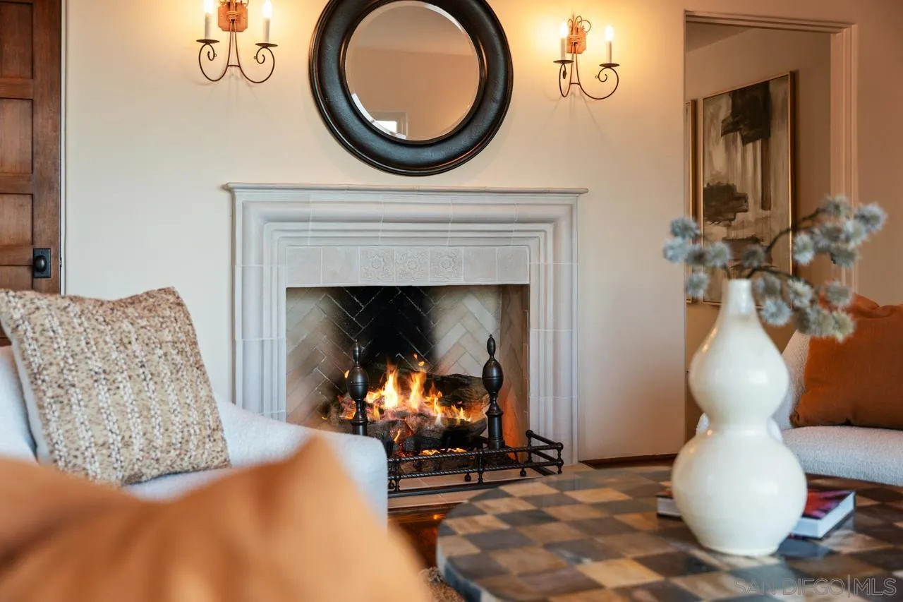 https://cdn.realtyfeed.com/cdn/127/260019577/ab0af43ee1b143fb8ca941d00e7abfa7.webp