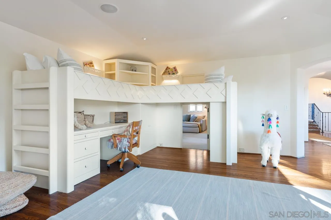 https://cdn.realtyfeed.com/cdn/127/260019577/dd8c5eecfc98b67ecd66db801d21bd7c.webp