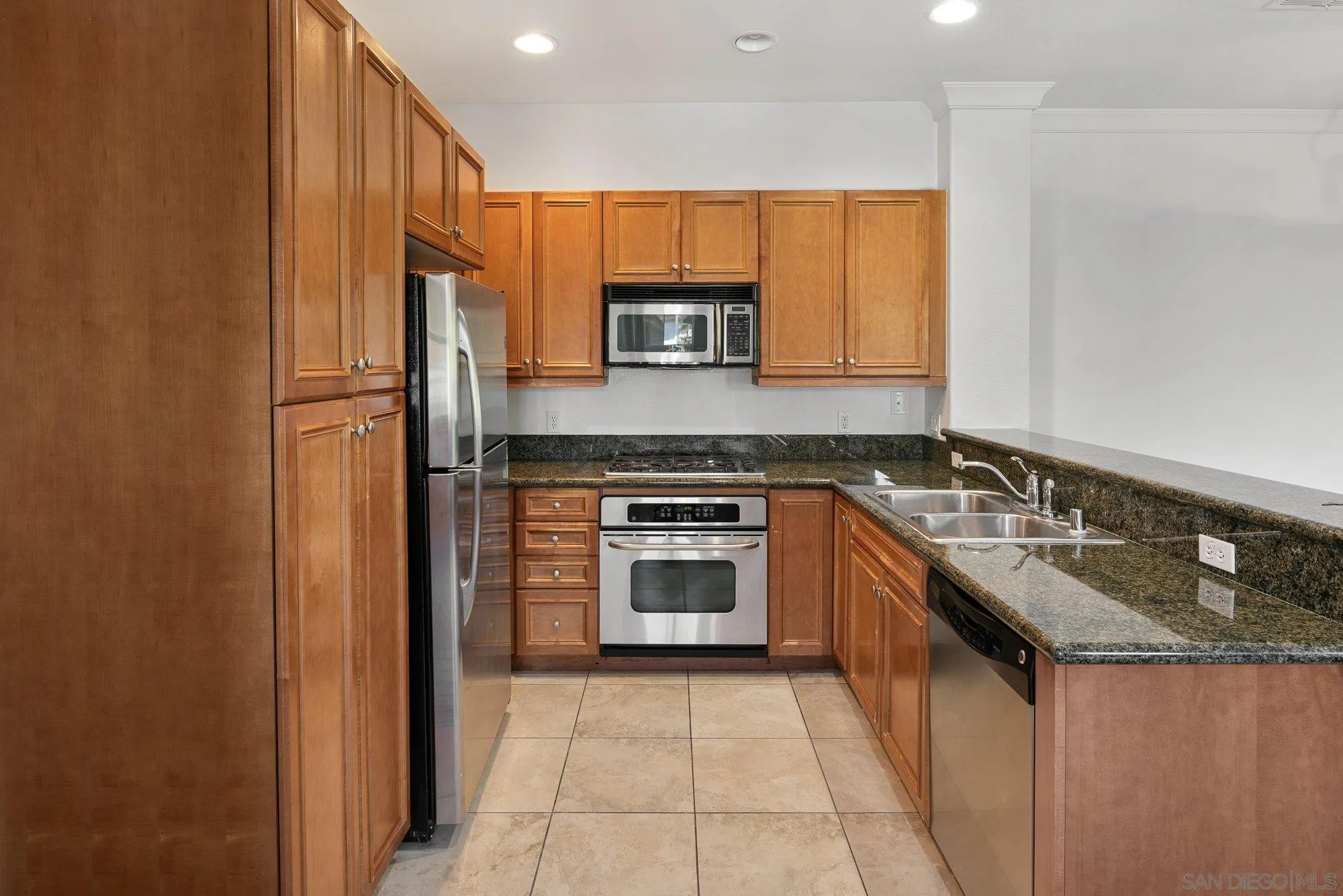 Photo #21: 260019578 Listing: Photo #21