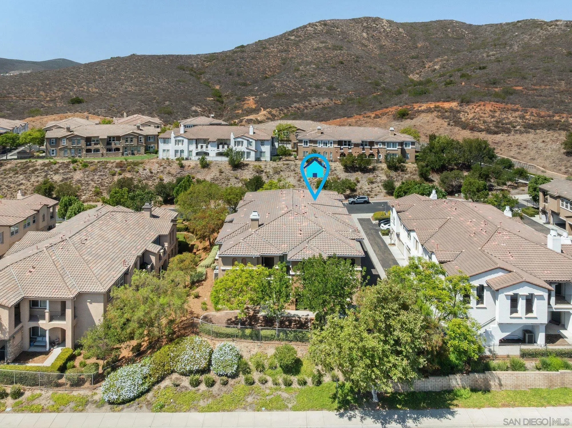 Photo #6: 260019578 Listing: Photo #6