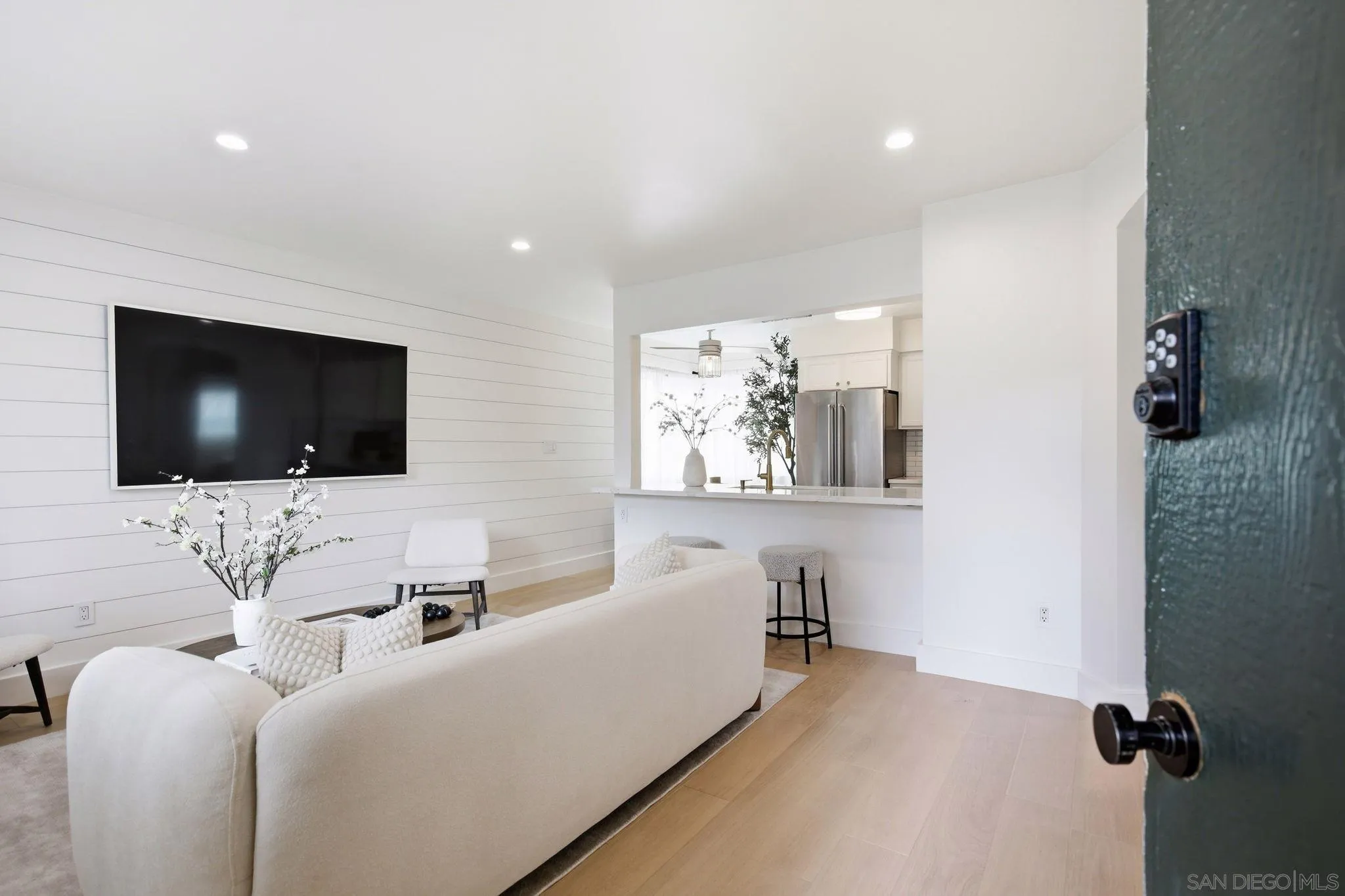 Photo #30: 260019579 Listing: Photo #30