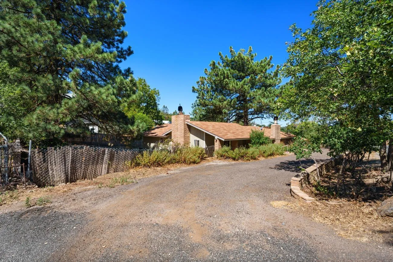 2906 Lakeview Drive, Julian, CA 92036 - Photo 2 of 43, Julian, CA