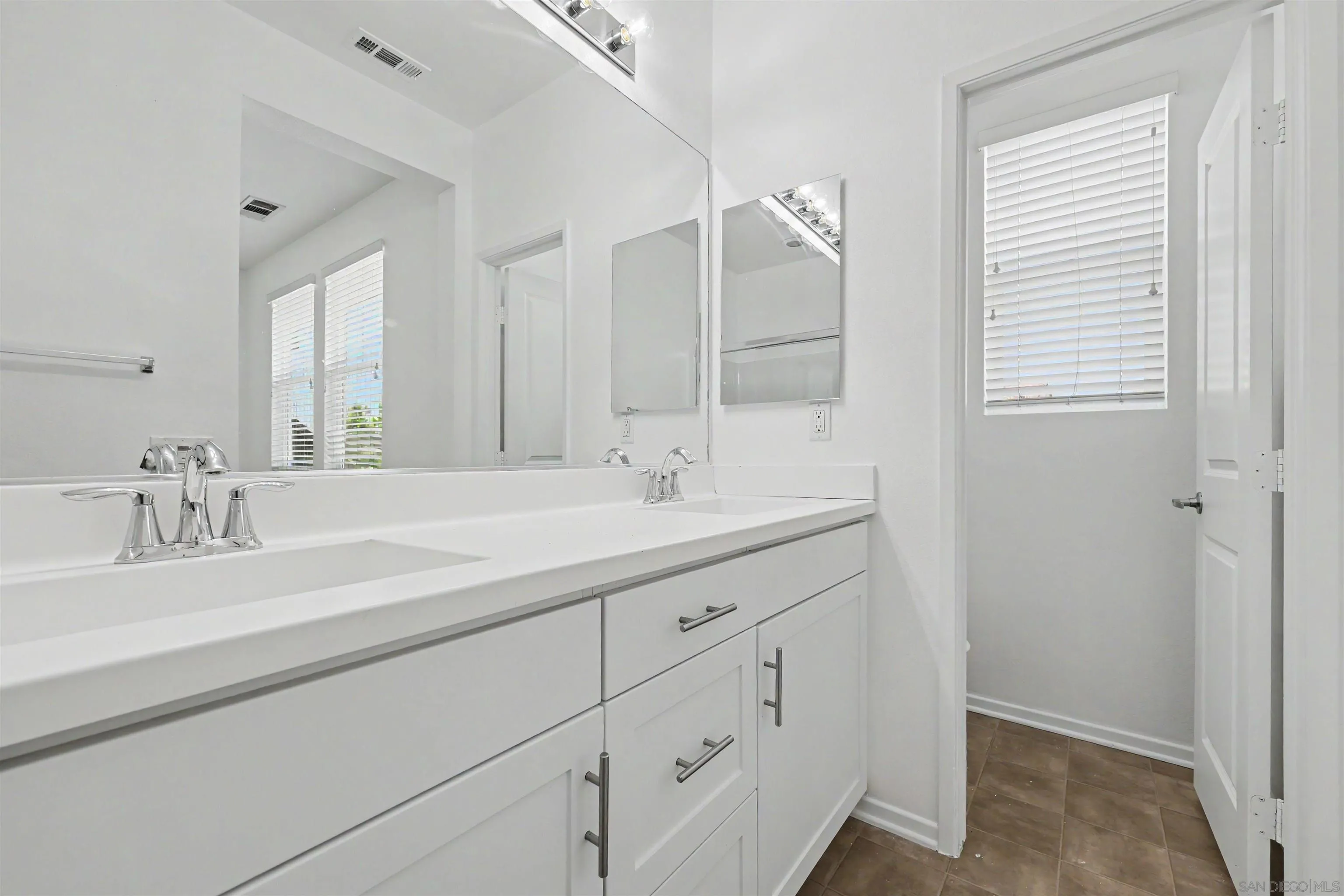 Photo #26: 260019583 Listing: Photo #26