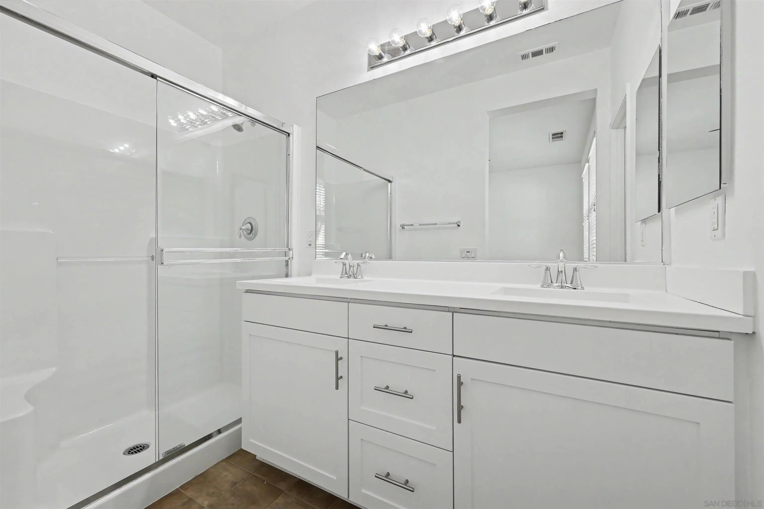 Photo #24: 260019583 Listing: Photo #24