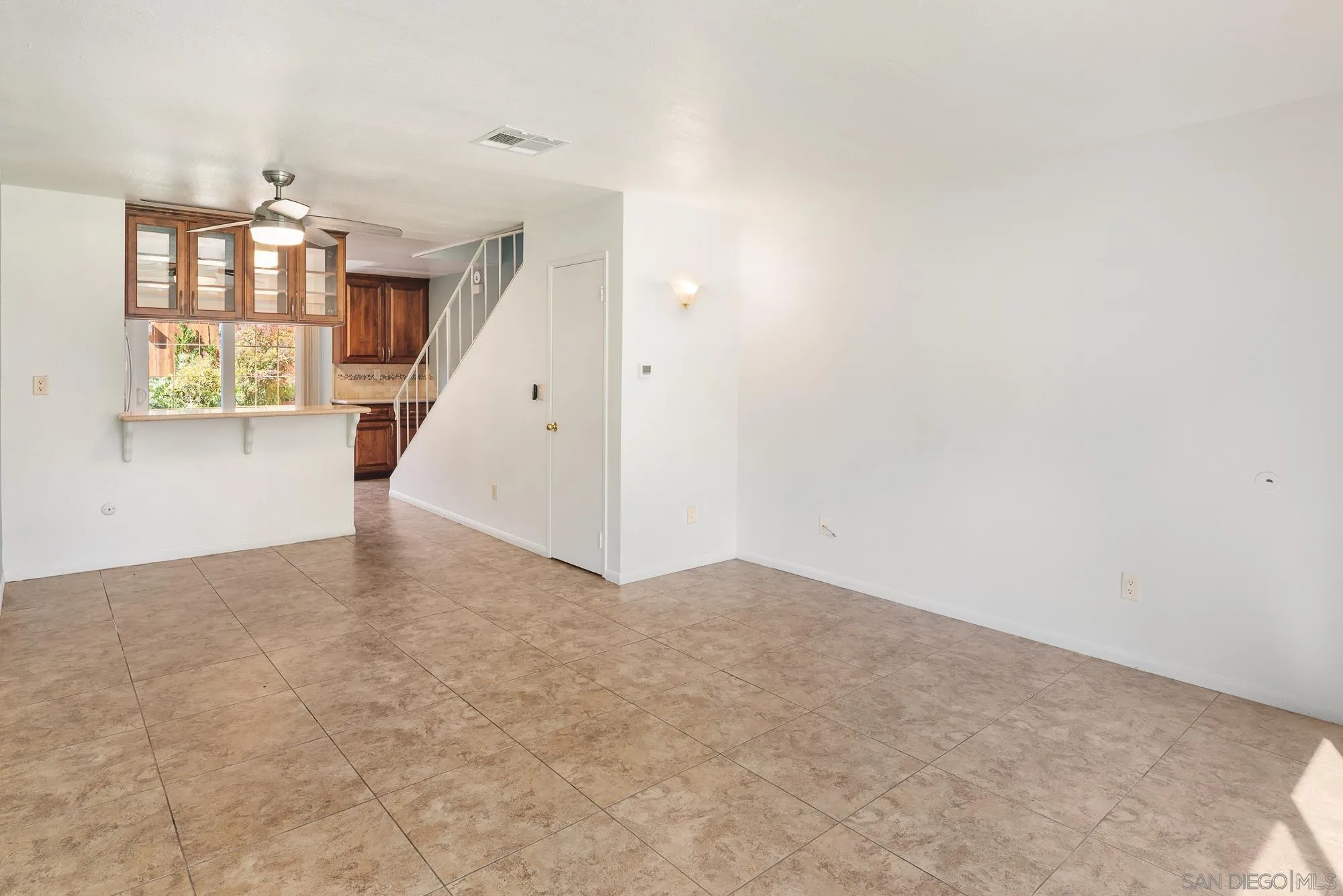 Photo #11: 260019586 Listing: Photo #11
