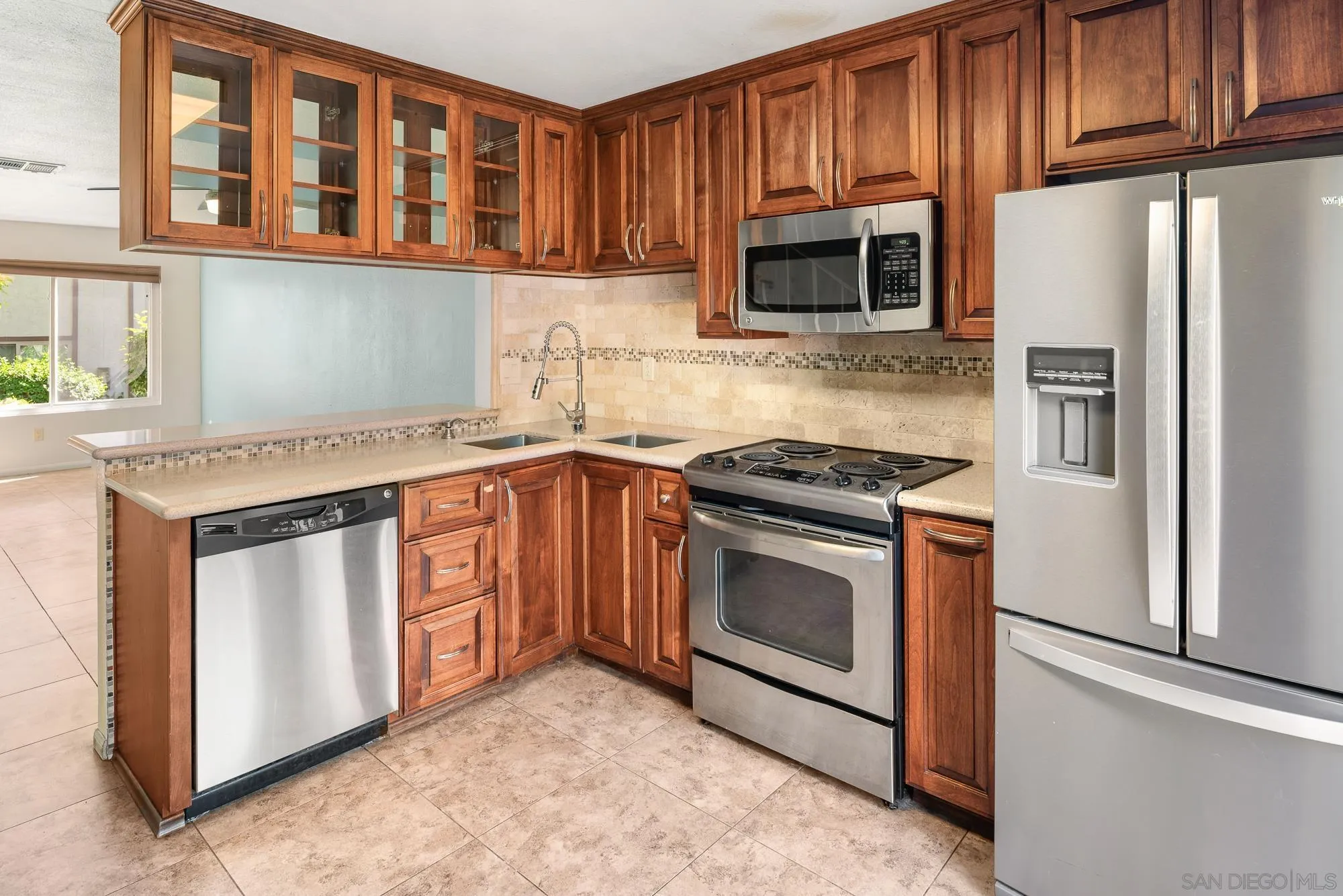 Photo #15: 260019586 Listing: Photo #15