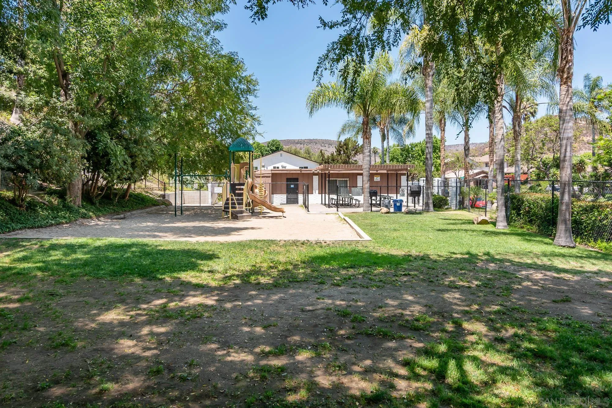 Photo #40: 260019586 Listing: Photo #40