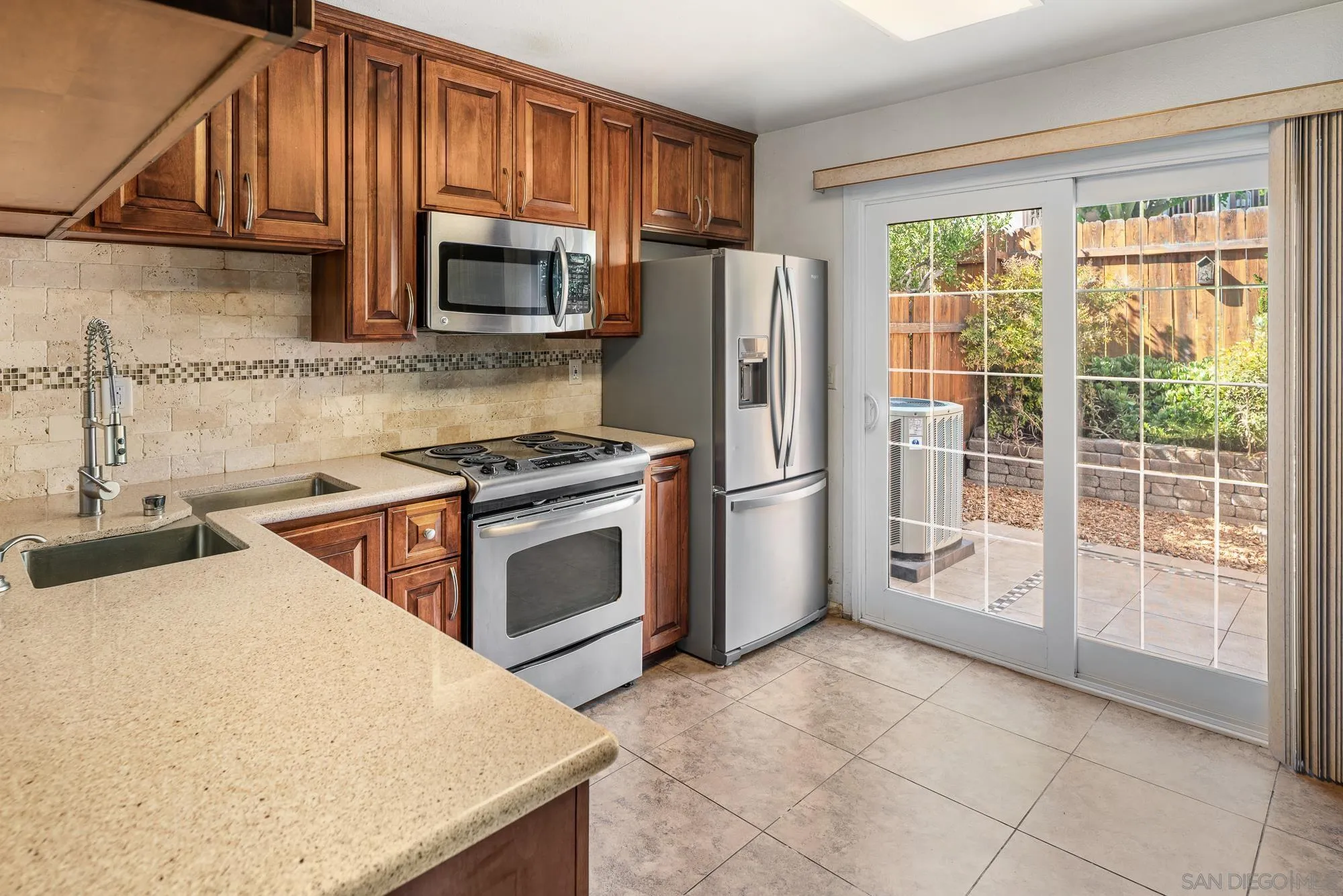 Photo #13: 260019586 Listing: Photo #13