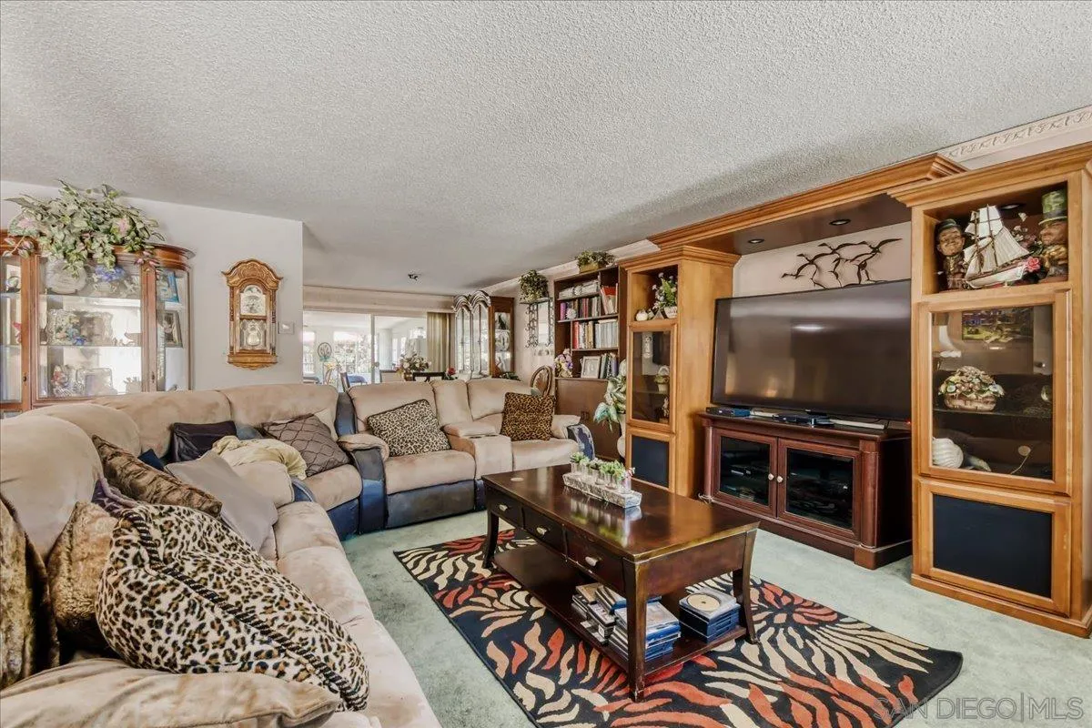 7476 Bovet Way, San Diego, CA 92122 - Photo 5 of 31, San Diego, CA