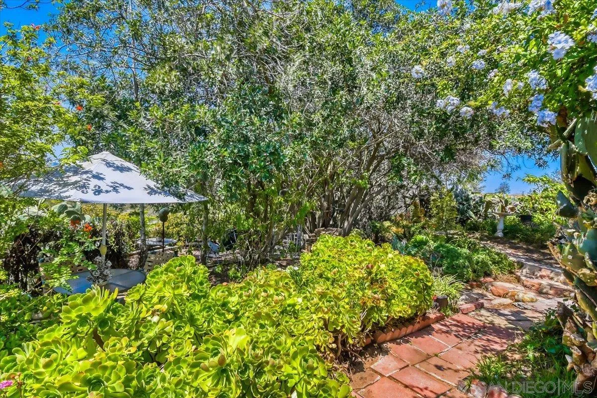 https://cdn.realtyfeed.com/cdn/127/260019589/47cb96da1256bfde0fb97c580eedf336.webp