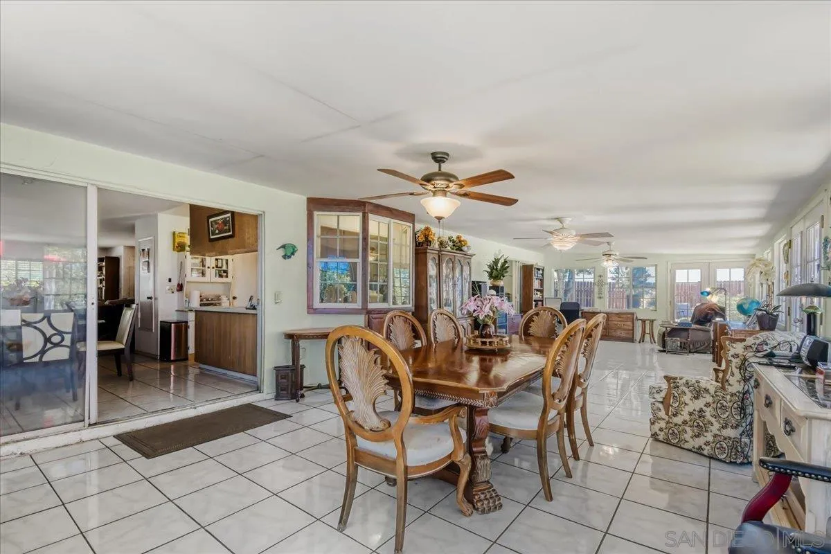 https://cdn.realtyfeed.com/cdn/127/260019589/ade959ec4ef476facf9c83f4a9e12ba4.webp