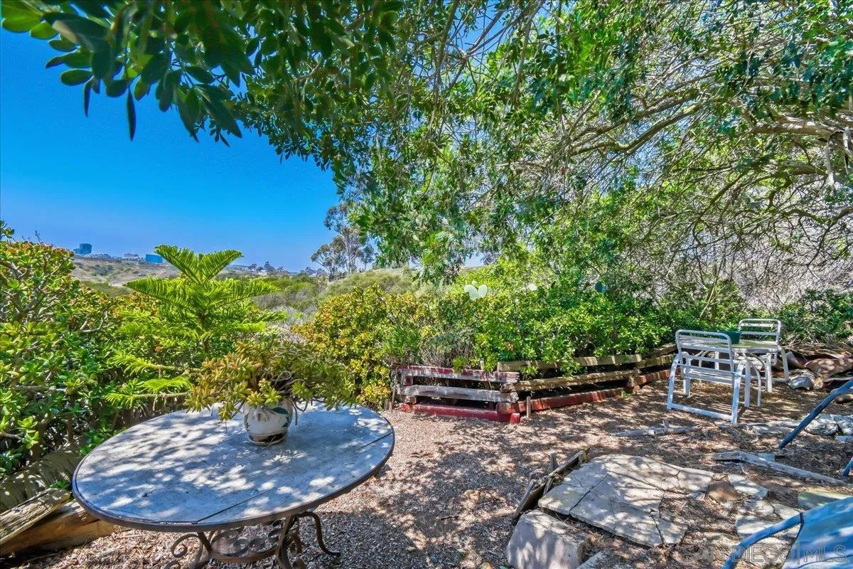 https://cdn.realtyfeed.com/cdn/127/260019589/b4cfe02f771983699aab18b348a61f5b.webp