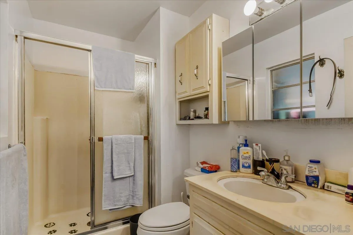 https://cdn.realtyfeed.com/cdn/127/260019589/c4228fbe06a4174ccd784bcdefdb114b.webp