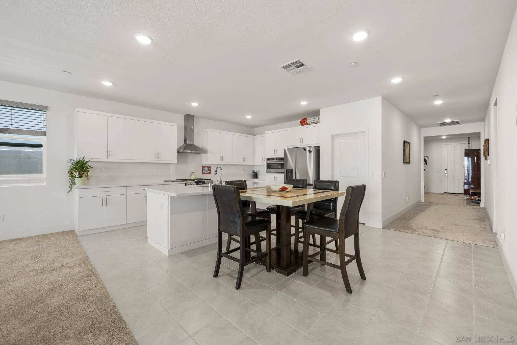 https://cdn.realtyfeed.com/cdn/127/260019590/be5d2ee655be31cbd97c5da50700bfb0.webp