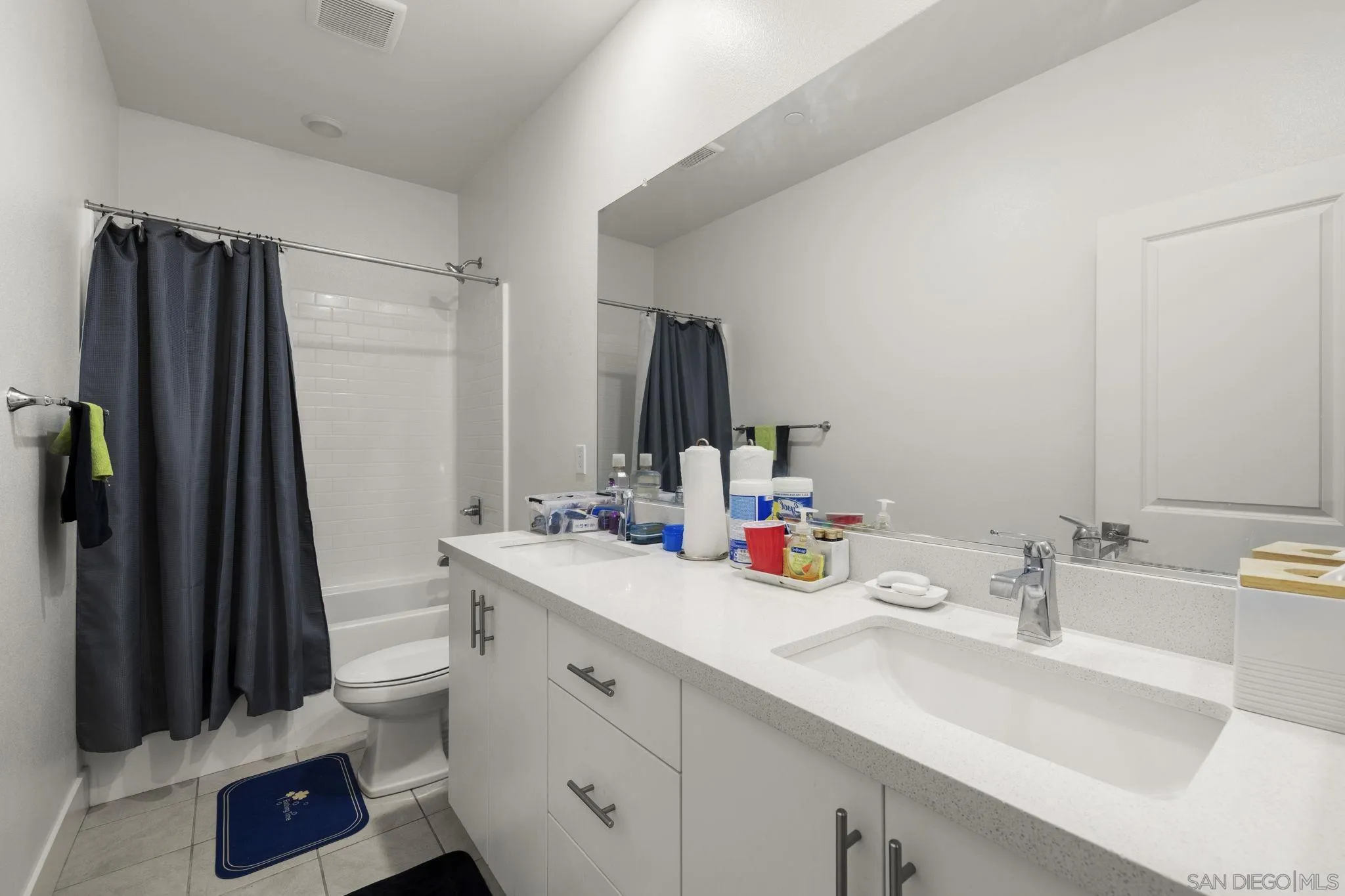 https://cdn.realtyfeed.com/cdn/127/260019590/d2ac1161af4597f072f0fe7d48c16c58.webp
