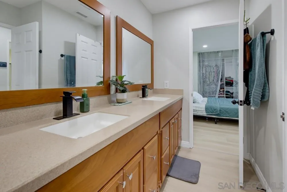 Photo #23: 260019591 Listing: Photo #23