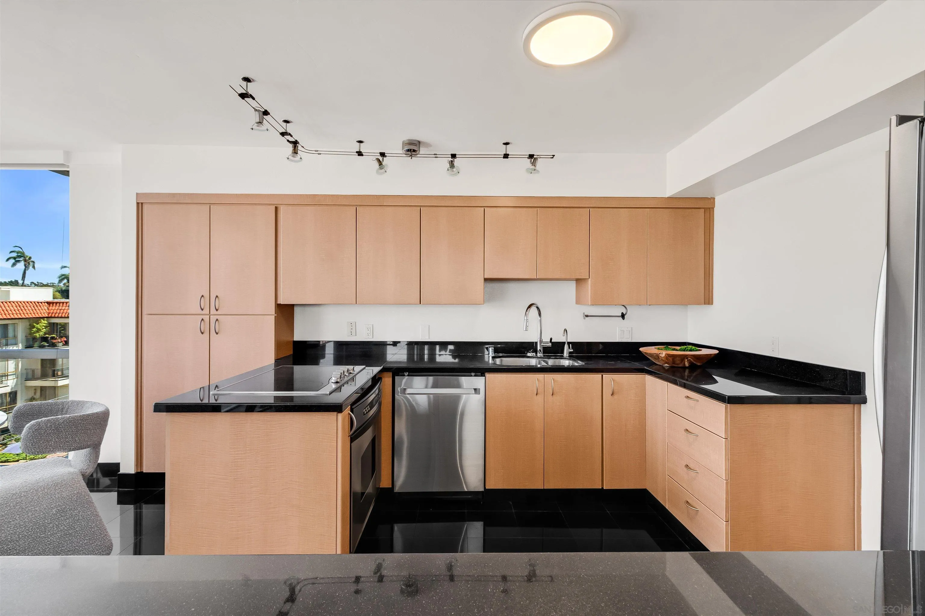 https://cdn.realtyfeed.com/cdn/127/260019593/2679fb01784434d8452fba1e1ce039c4.webp