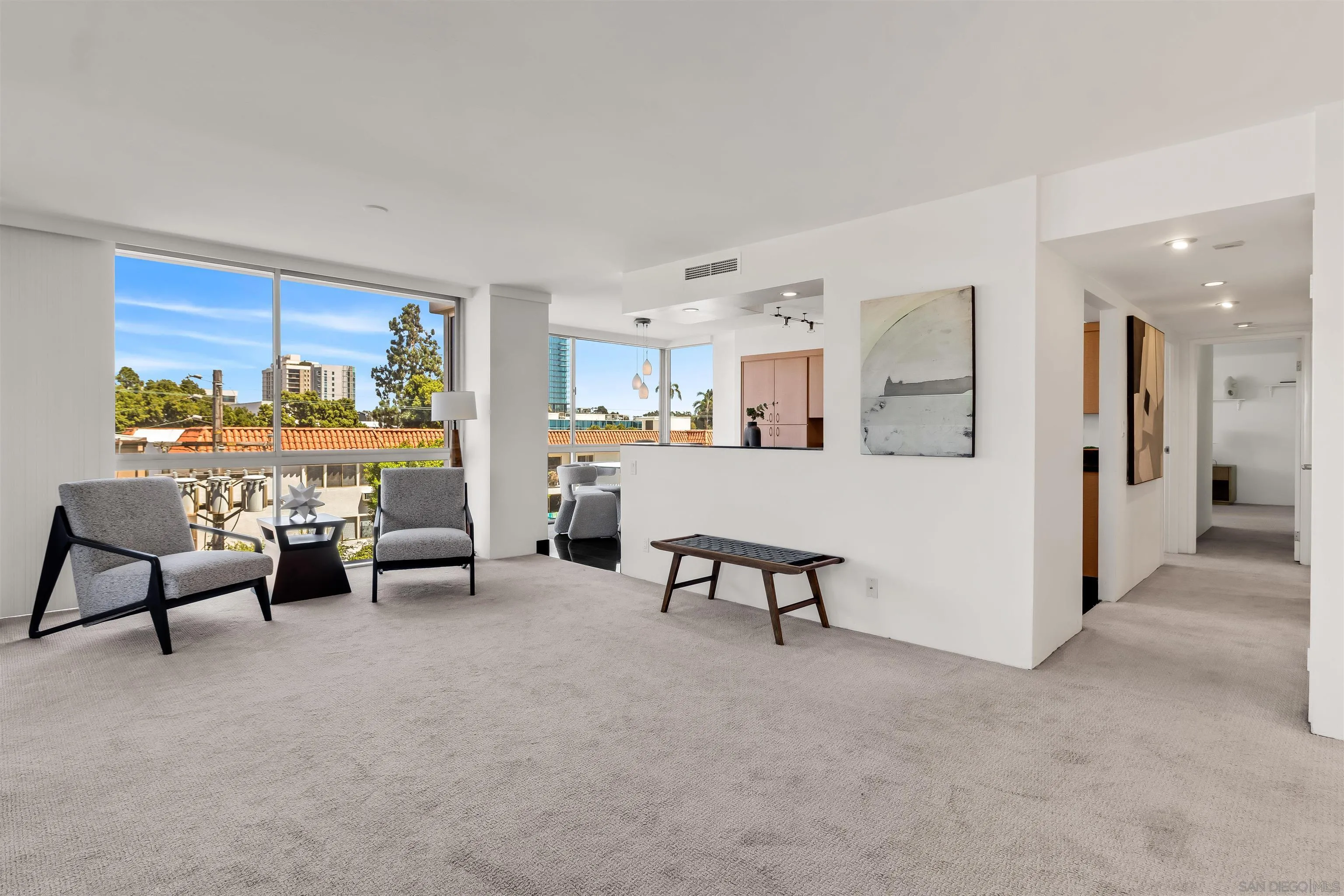 https://cdn.realtyfeed.com/cdn/127/260019593/83d8a4c14cce2aea96ff7c37b7f8408c.webp