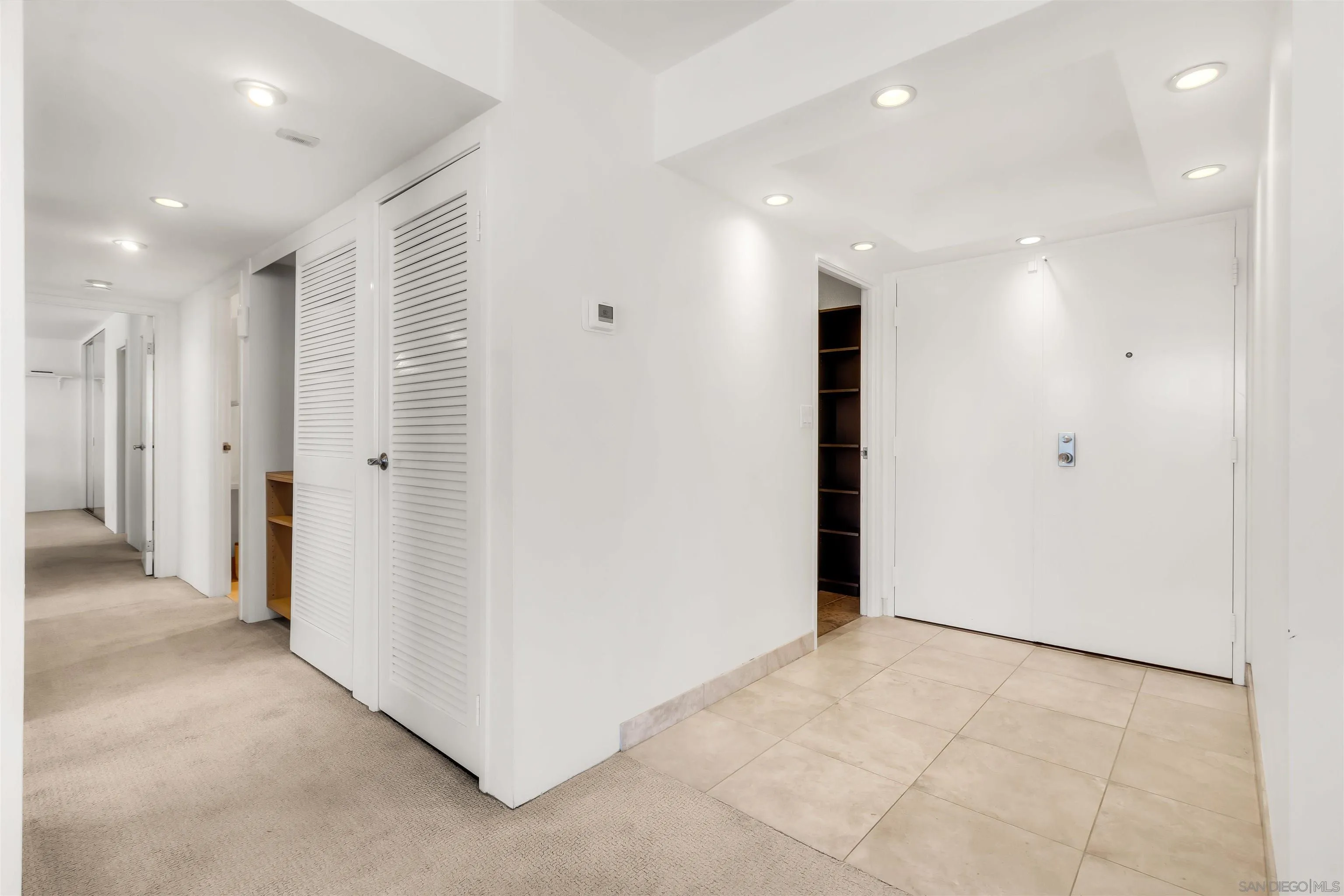 https://cdn.realtyfeed.com/cdn/127/260019593/db048c9f197bdaf2b1050995e8dead5f.webp