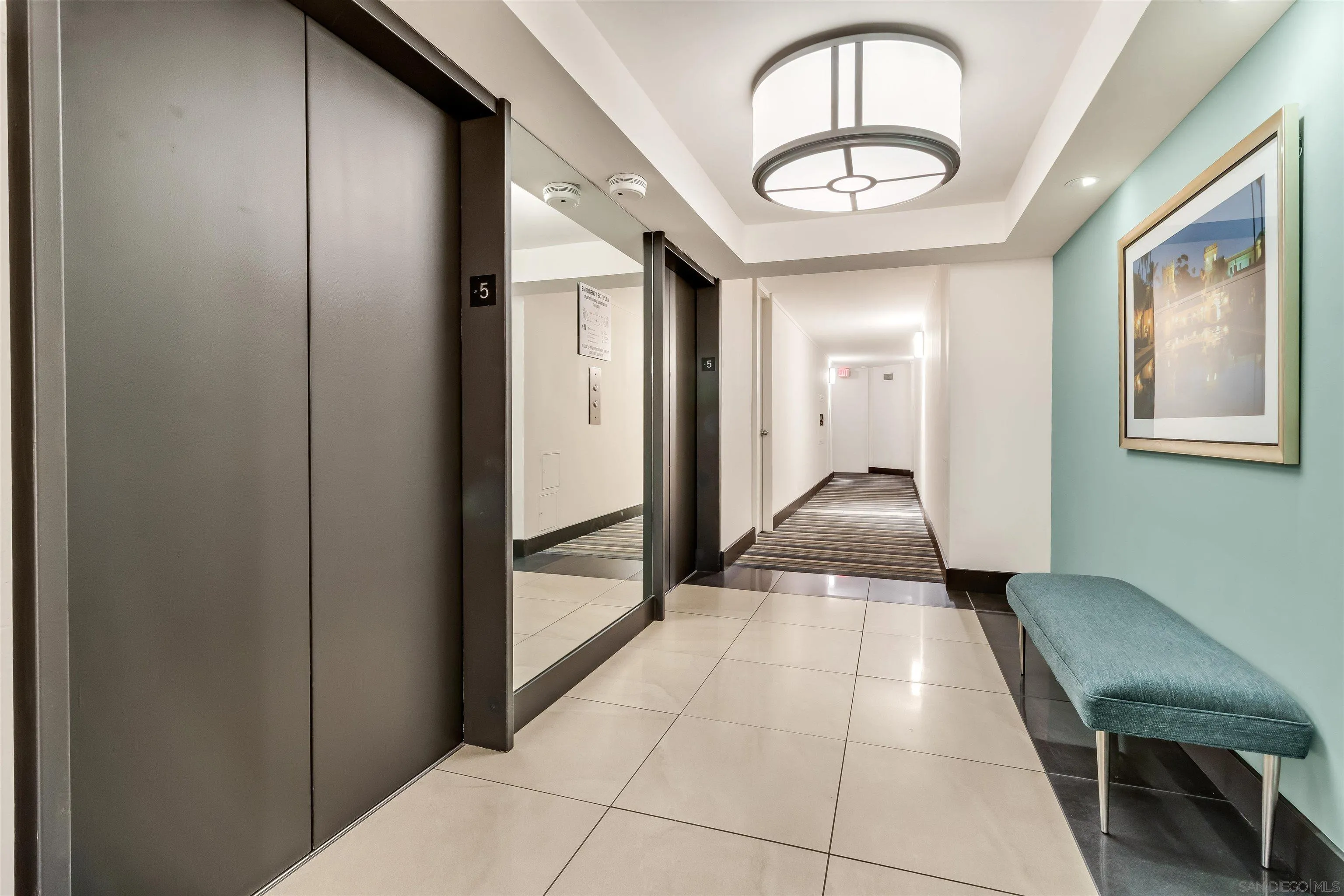 https://cdn.realtyfeed.com/cdn/127/260019593/f3245bbe9a72eecebc217a0222ea5b91.webp