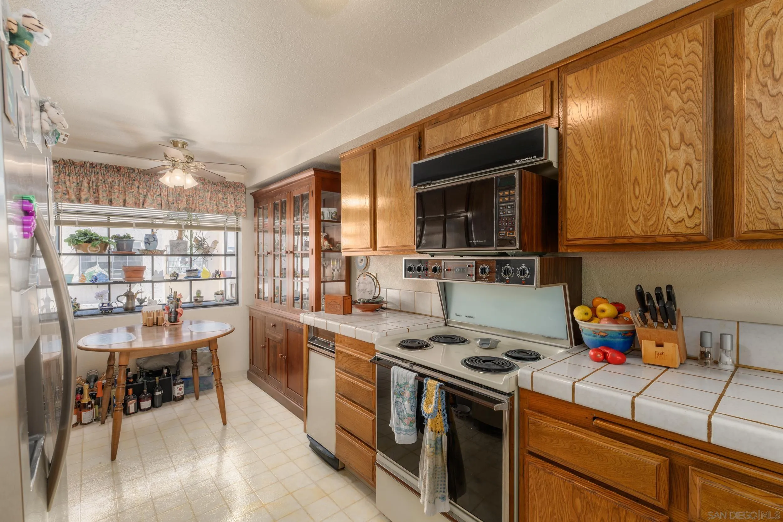 Photo #8: 260019600 Listing: Photo #8