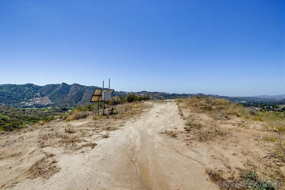 31675 Rancho Amigos Rd Unit 1, Bonsall, CA 92003 - Photo 3 of 19, Bonsall, CA