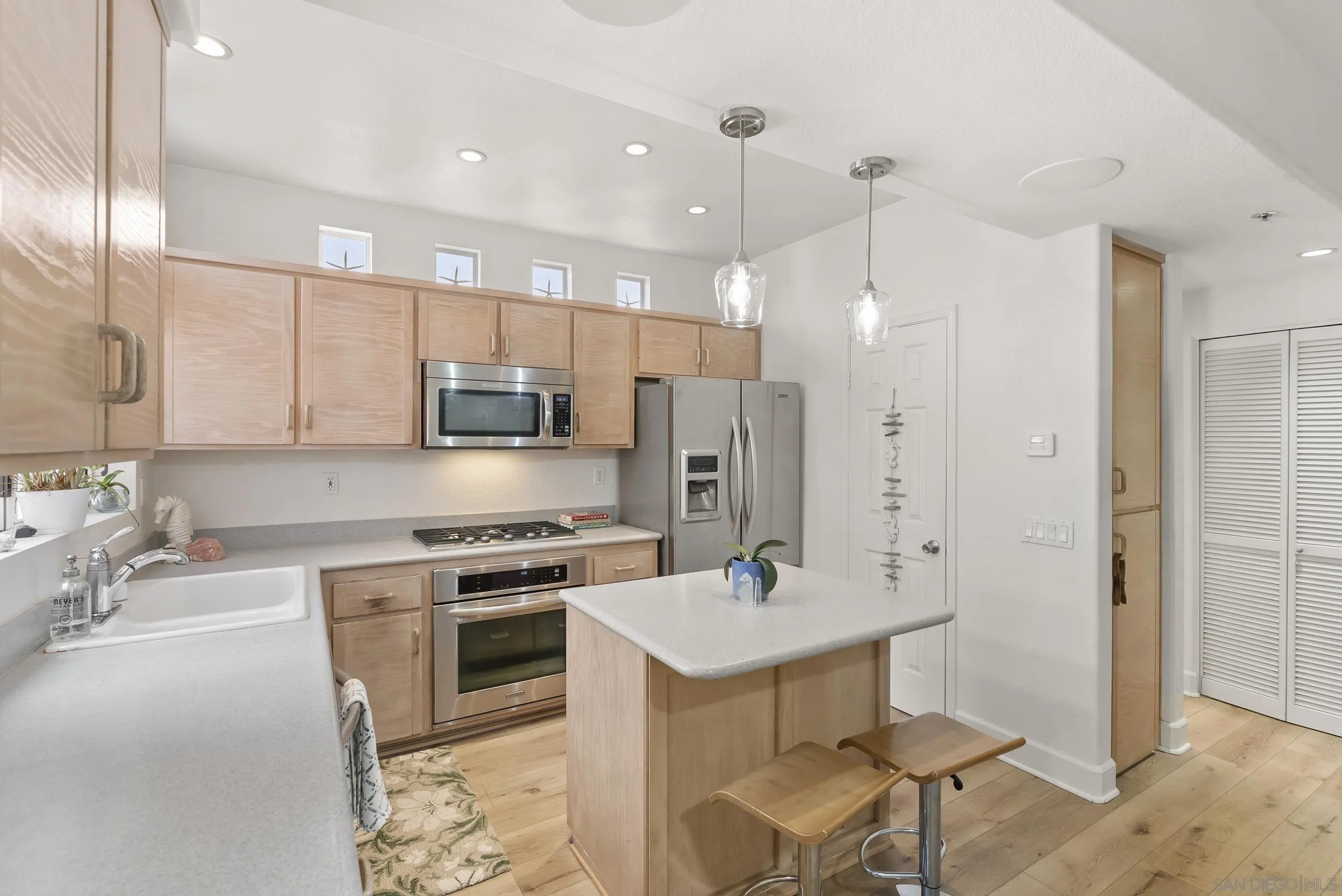 Photo #17: 260019602 Listing: Photo #17