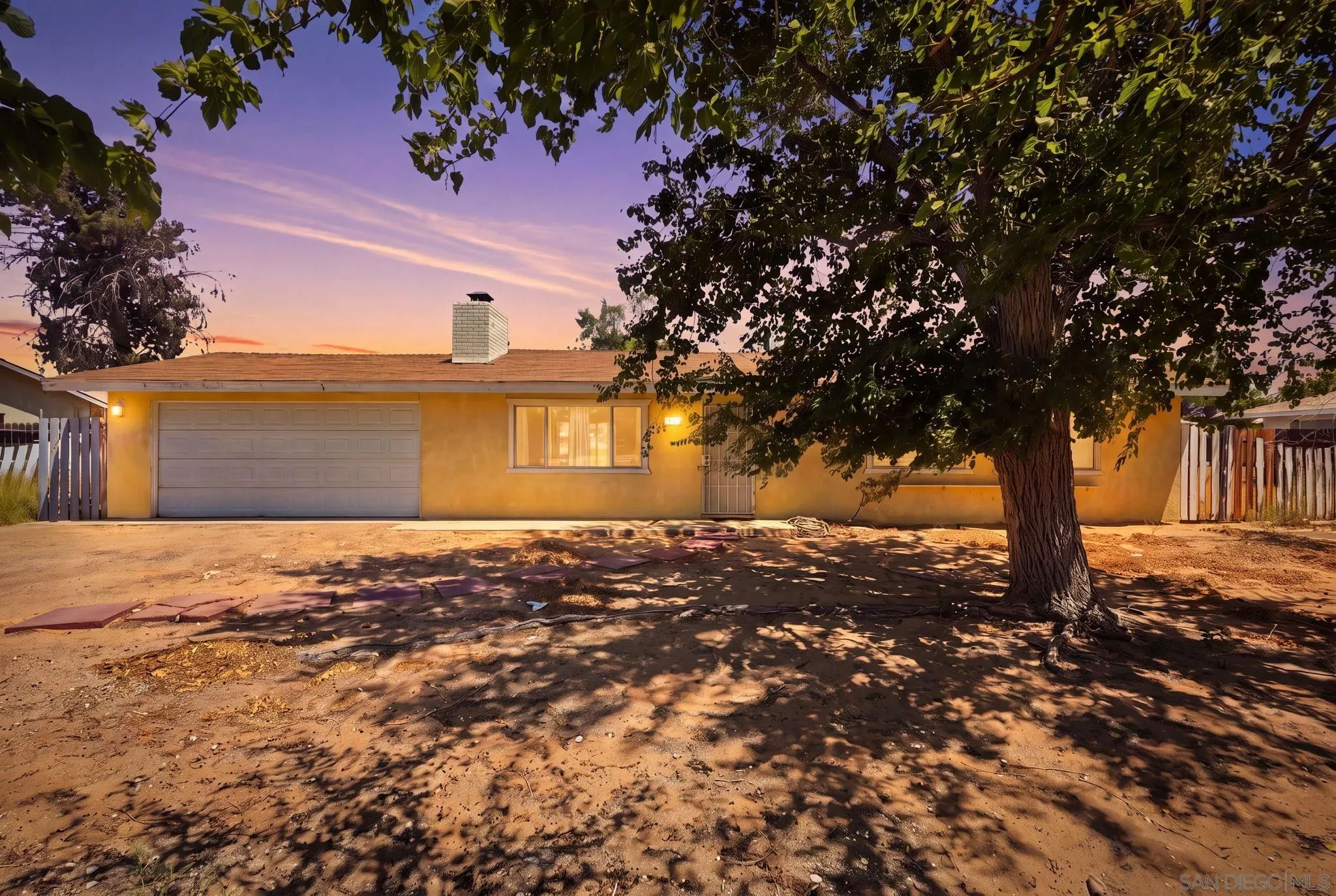 Apple Valley, CA 92308