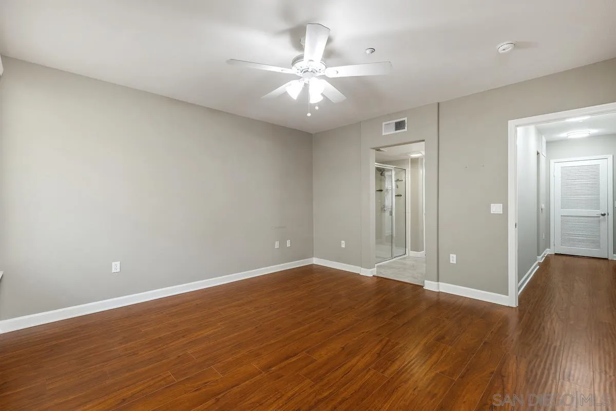 Photo #38: 260019607 Listing: Photo #38