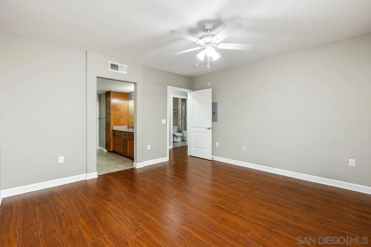 Photo #39: 260019607 Listing: Photo #39