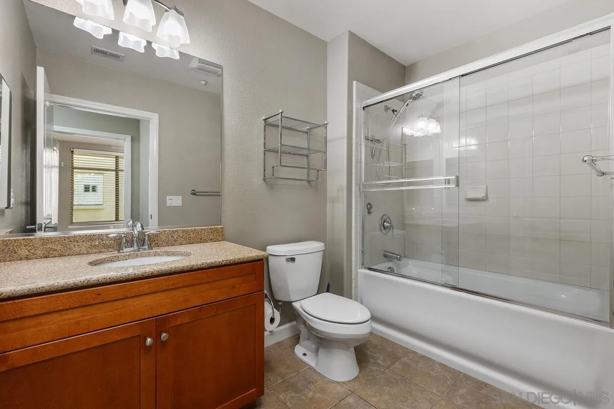 Photo #15: 260019607 Listing: Photo #15
