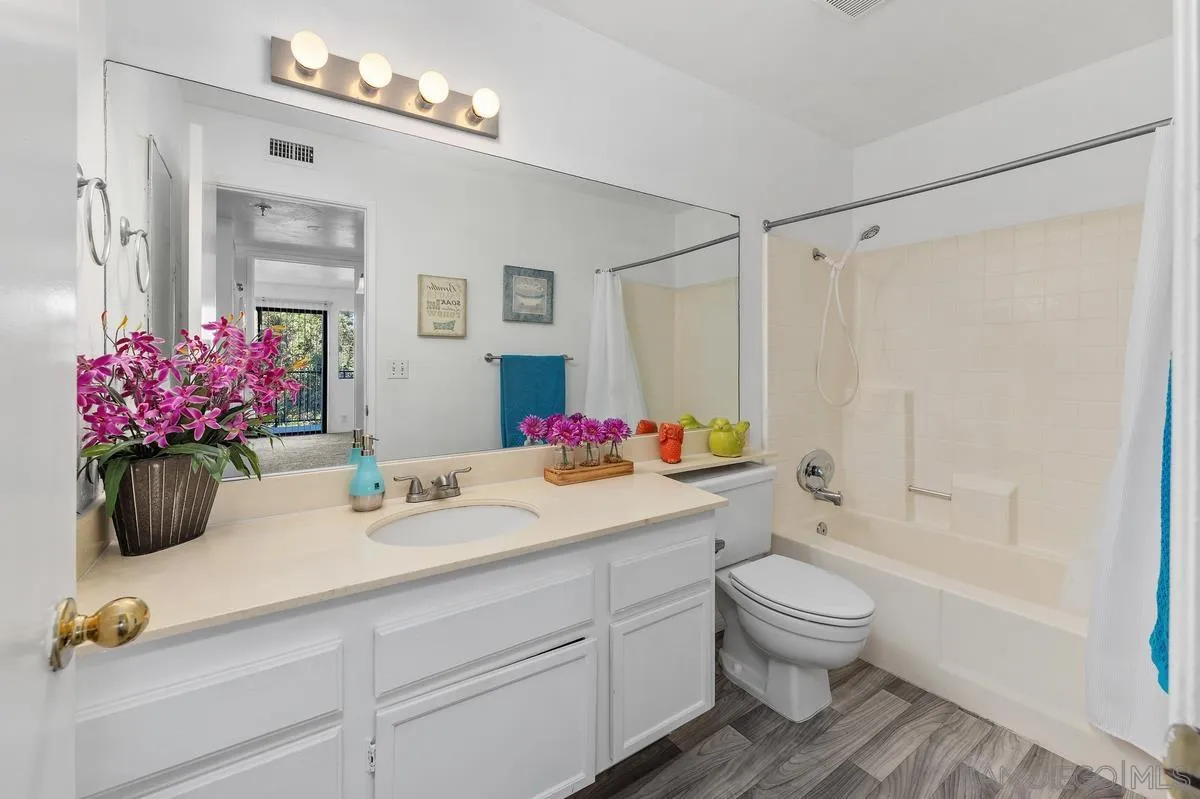 Photo #9: 260019608 Listing: Photo #9