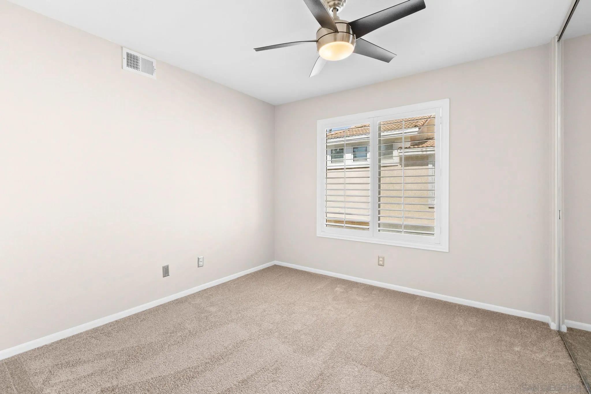 Photo #13: 260019609 Listing: Photo #13
