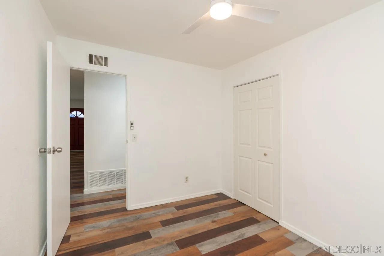 https://cdn.realtyfeed.com/cdn/127/260019610/0792787e5925bfbcf7fa031995b7d940.webp