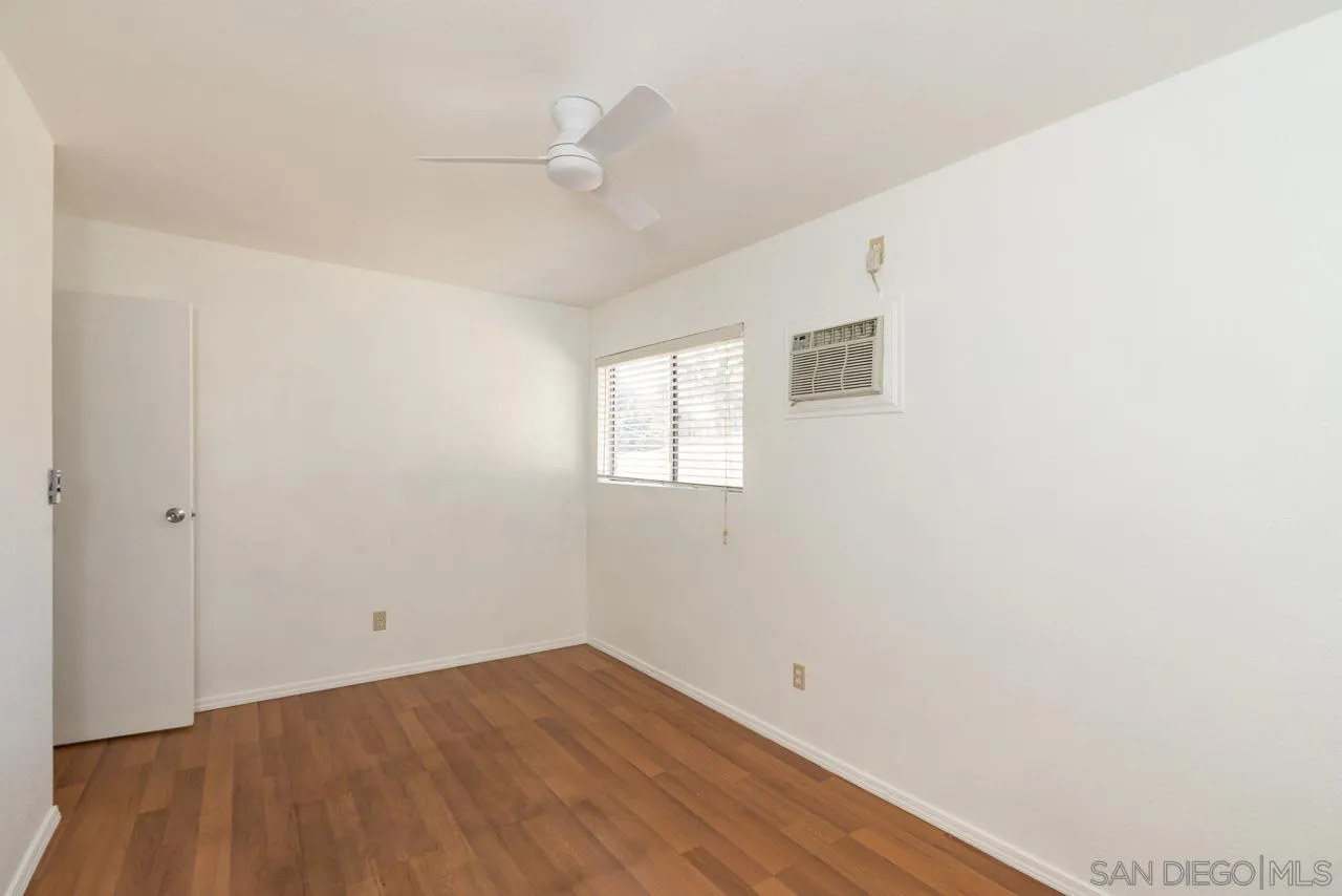 https://cdn.realtyfeed.com/cdn/127/260019610/0ed03c18a807134e4250517a3e6cf93e.webp