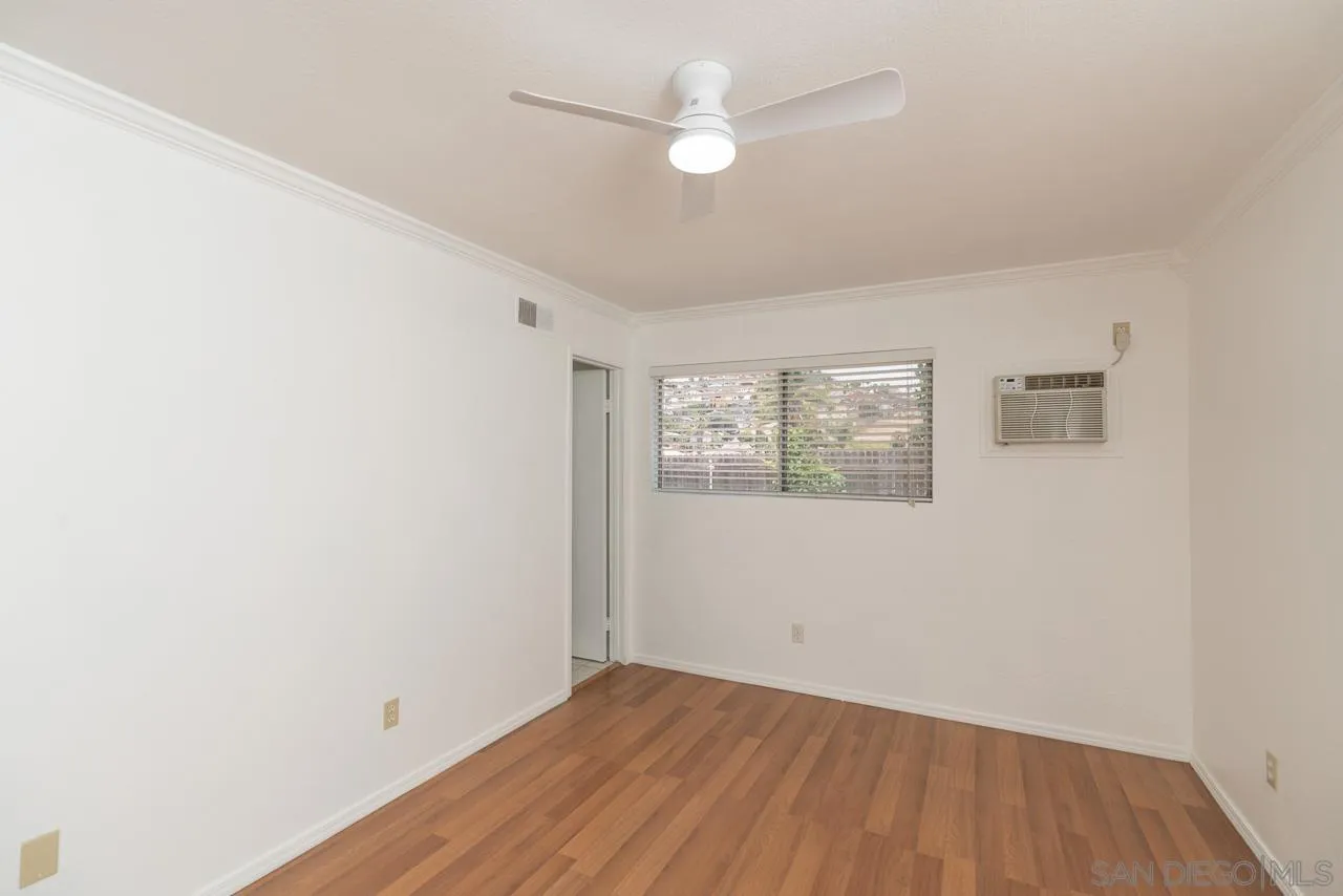 https://cdn.realtyfeed.com/cdn/127/260019610/bacfb2118e2d4e241ec83bab44027fd8.webp