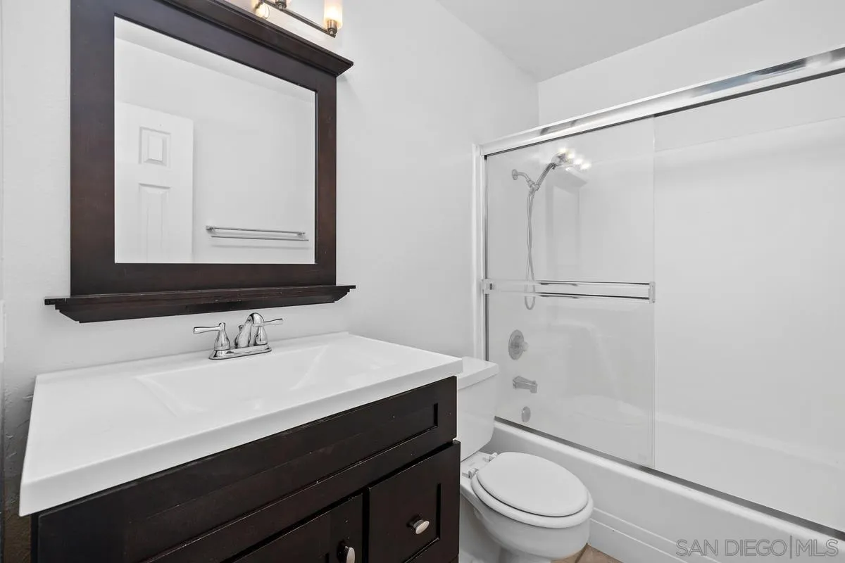 Photo #21: 260019611 Listing: Photo #21