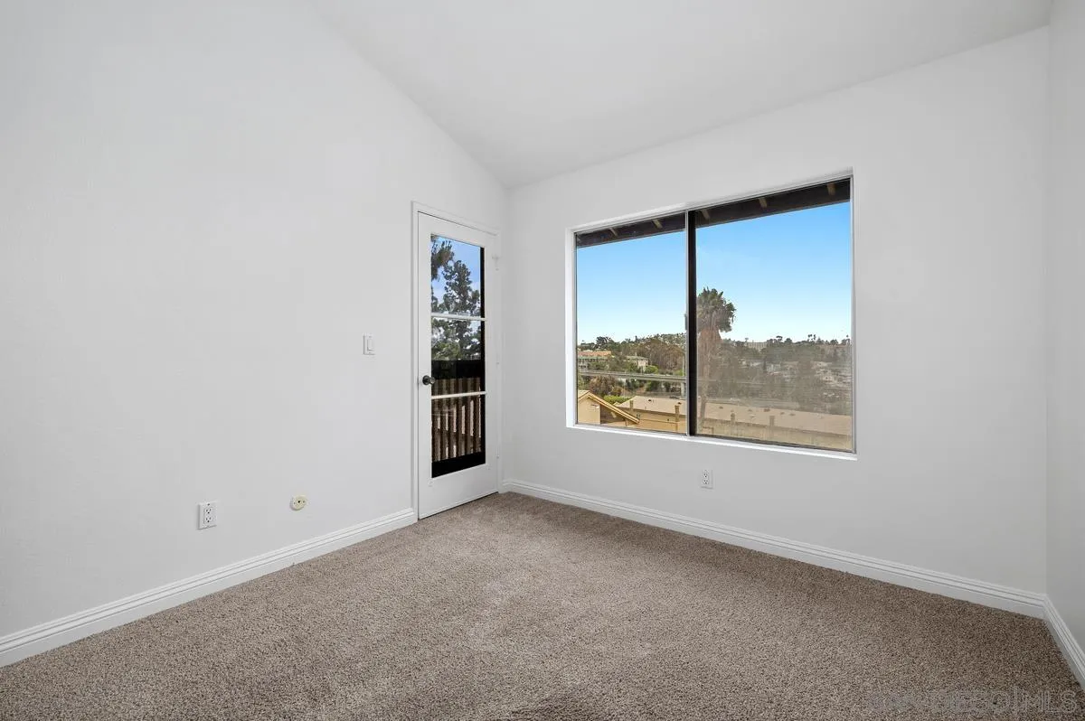 Photo #19: 260019611 Listing: Photo #19