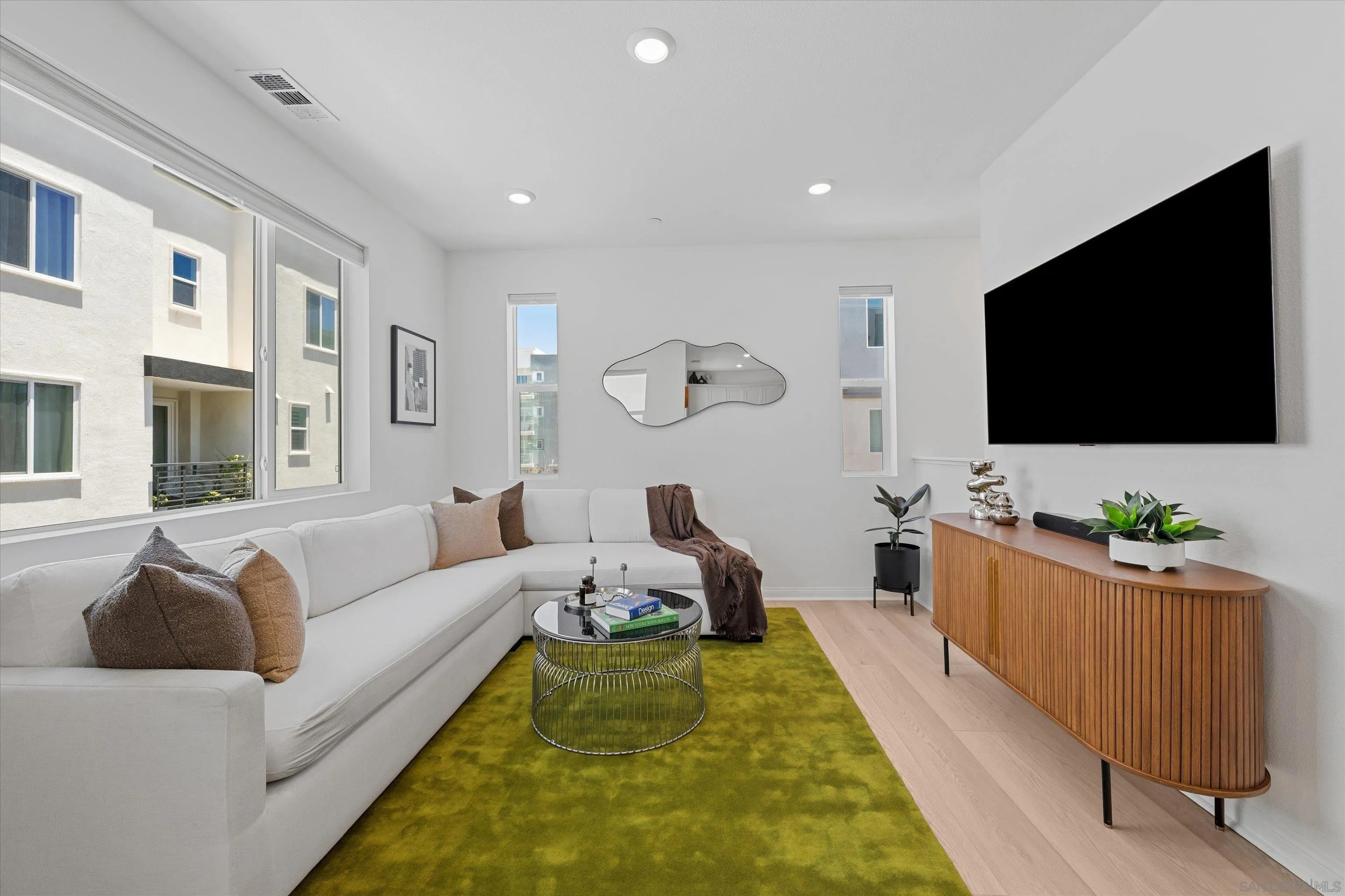 Photo #14: 260019612 Listing: Photo #14