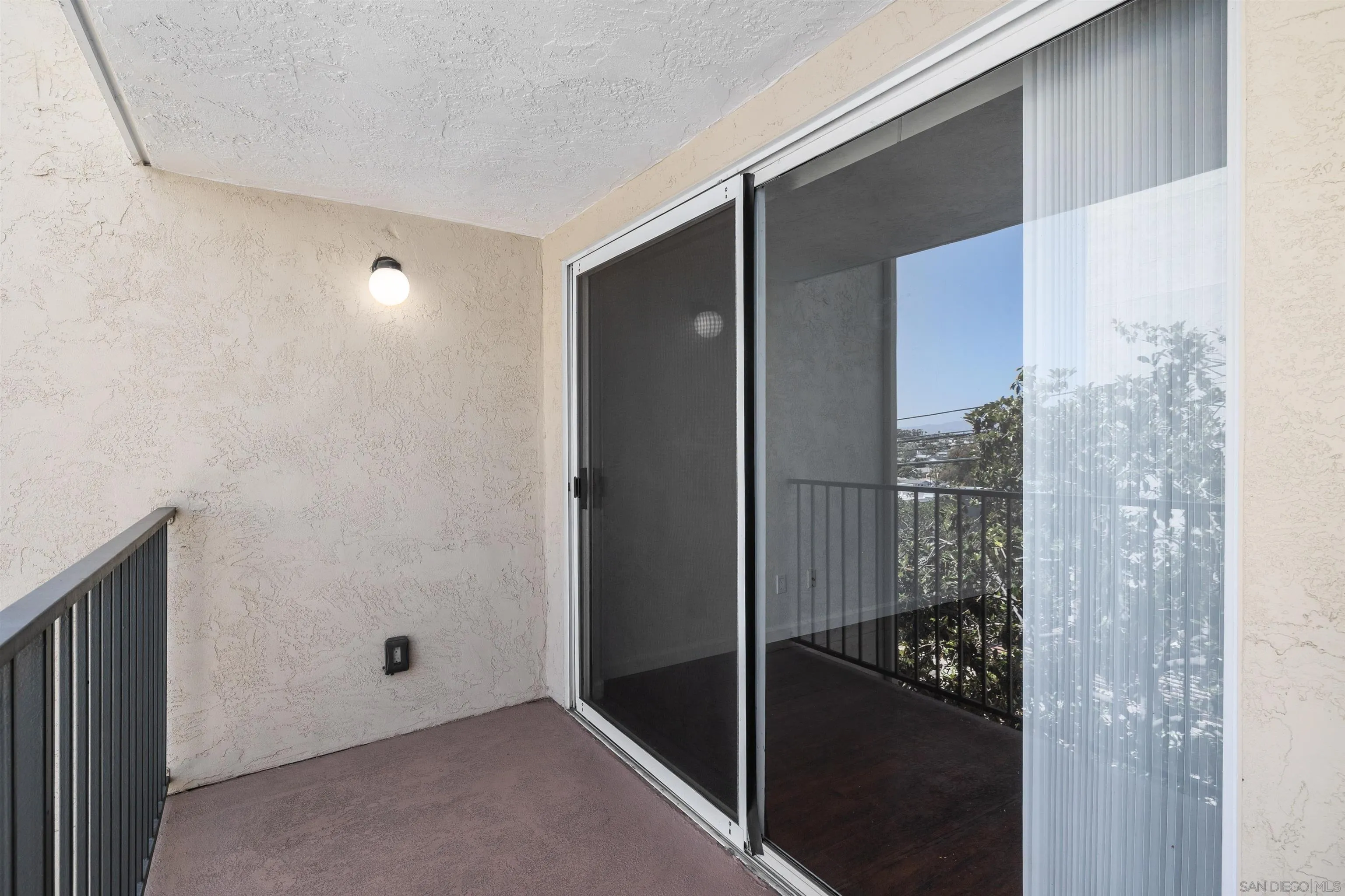 Photo #23: 260019614 Listing: Photo #23