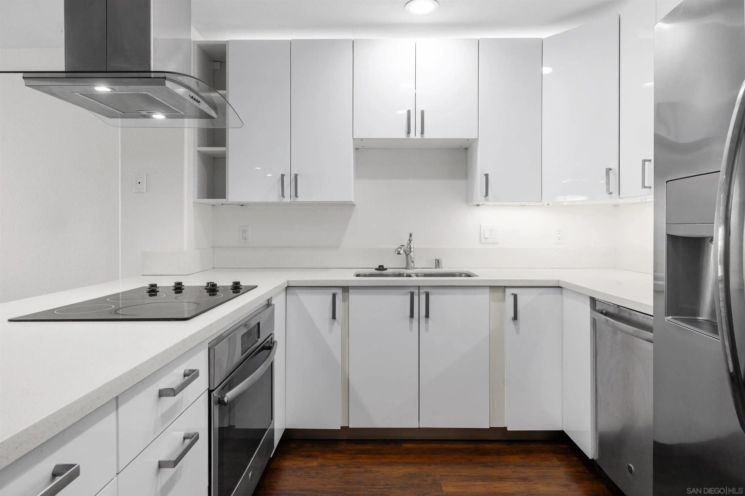 Photo #8: 260019614 Listing: Photo #8